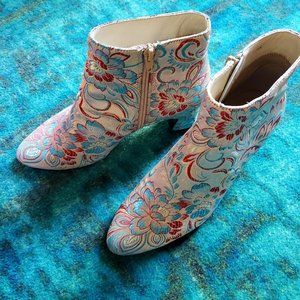 Vintage Style MOD Vaneli Darik Pana Made in Italy Brocade Leather Booties